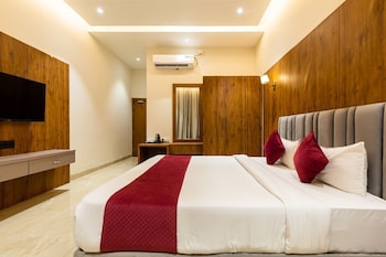 gaurison hotel and resort
