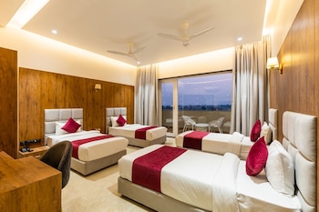 gaurison hotel and resort