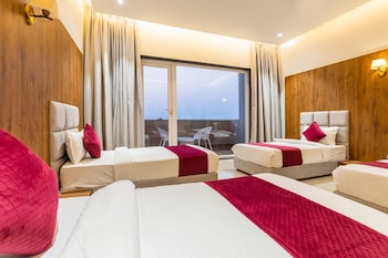 gaurison hotel and resort