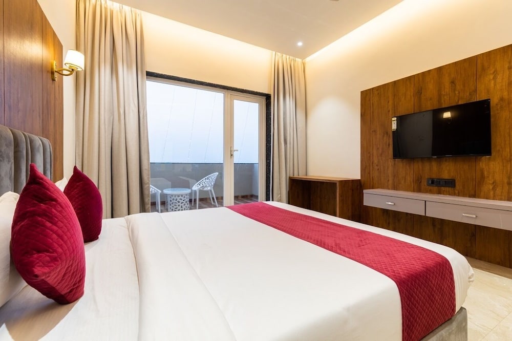 gaurison hotel and resort