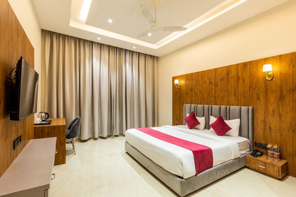 gaurison hotel and resort