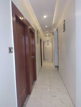ramesh palace