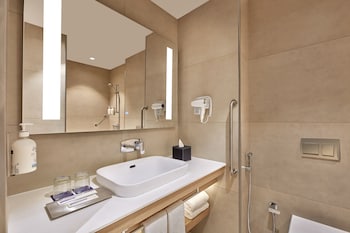 holiday inn express bengaluru bommasandra
