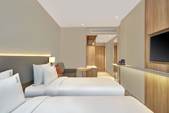 holiday inn express bengaluru bommasandra
