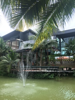 green view village resort