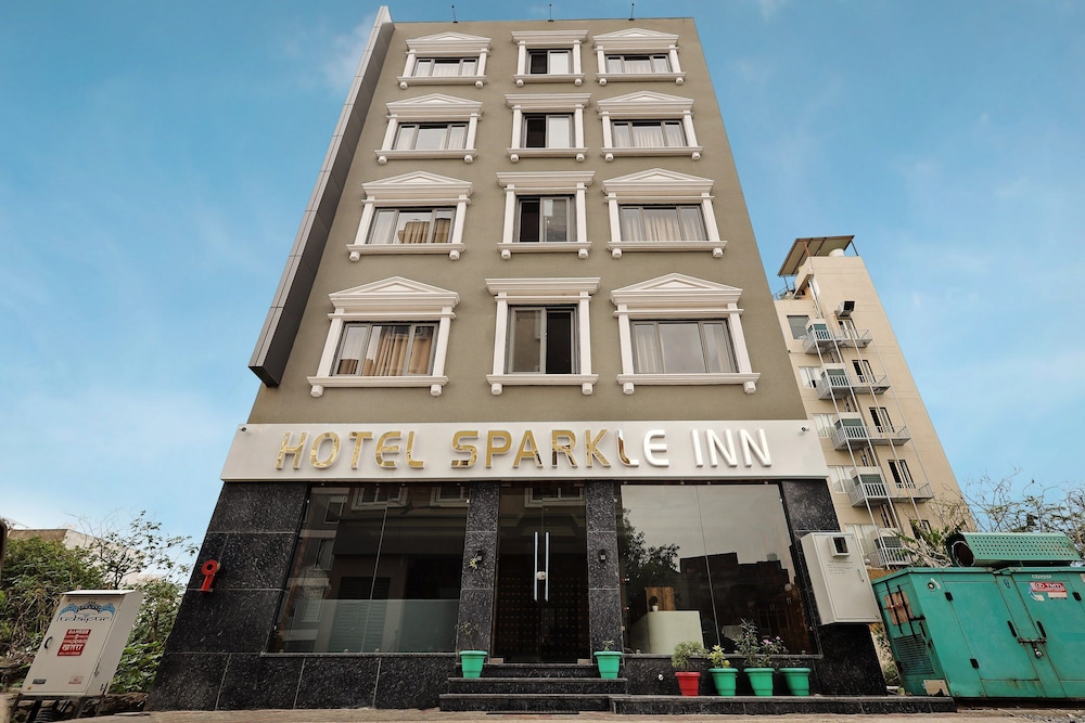 hotel sparkle inn