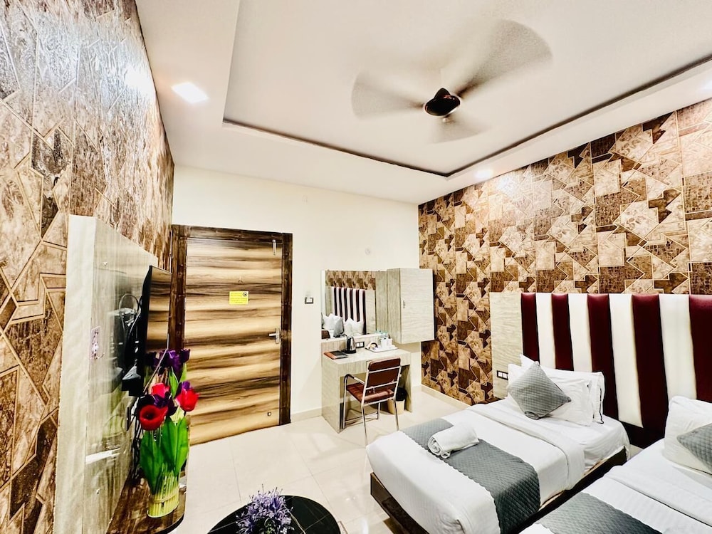 hotel sky international hyderabad