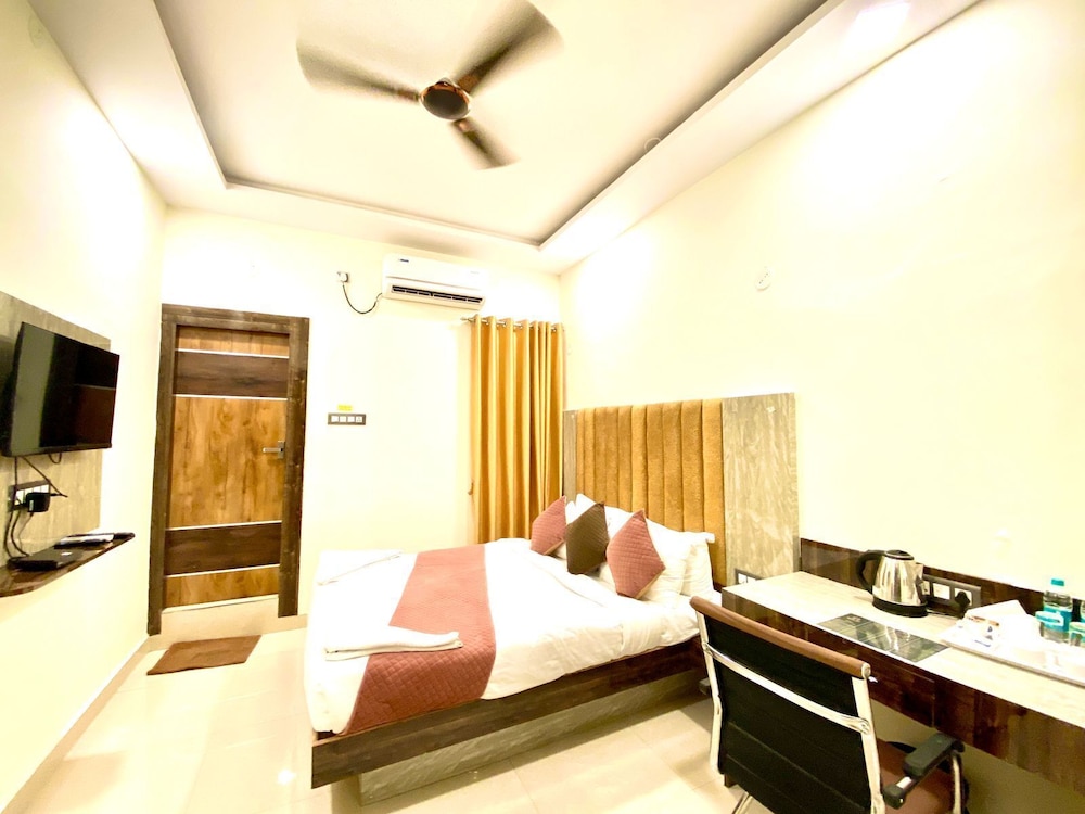 hotel sky international hyderabad