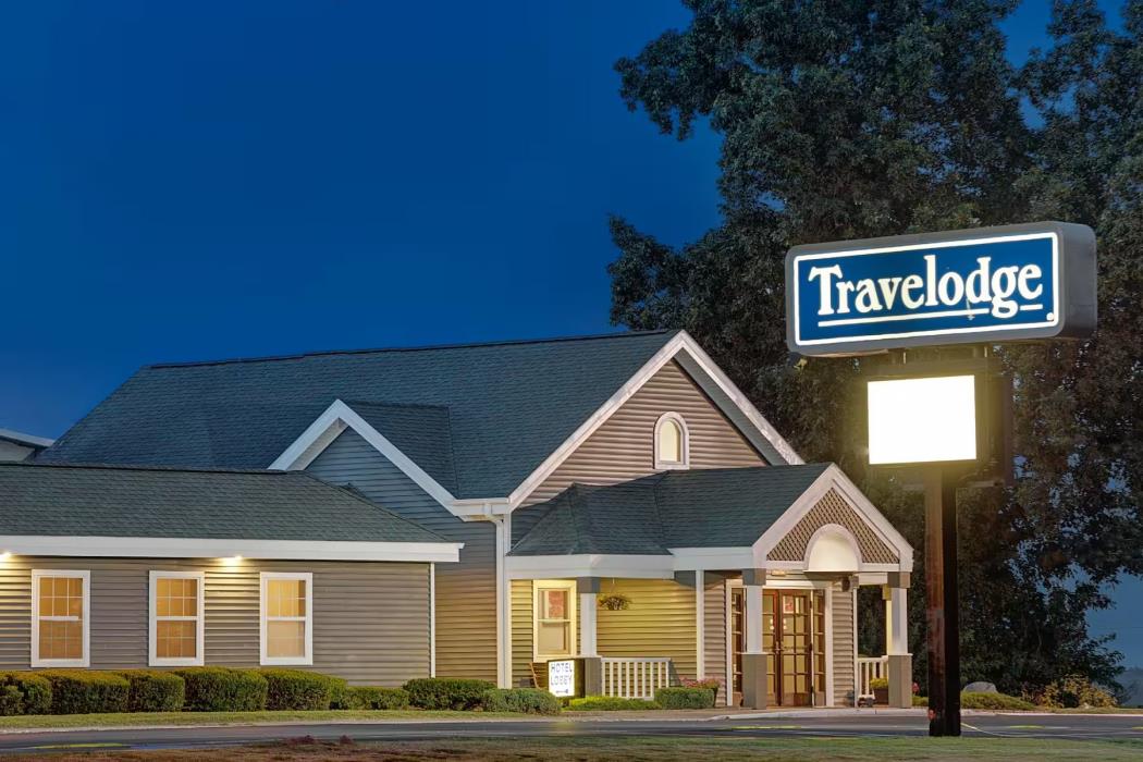 travelodge by wyndham iowa city