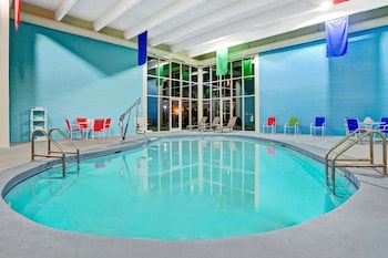 Travelodge By Wyndham Iowa City,Coralville>>Cedar Rapids - Iowa City,2 star