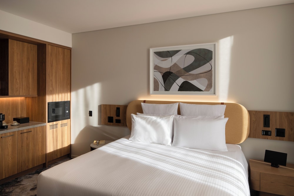 pullman sydney penrith