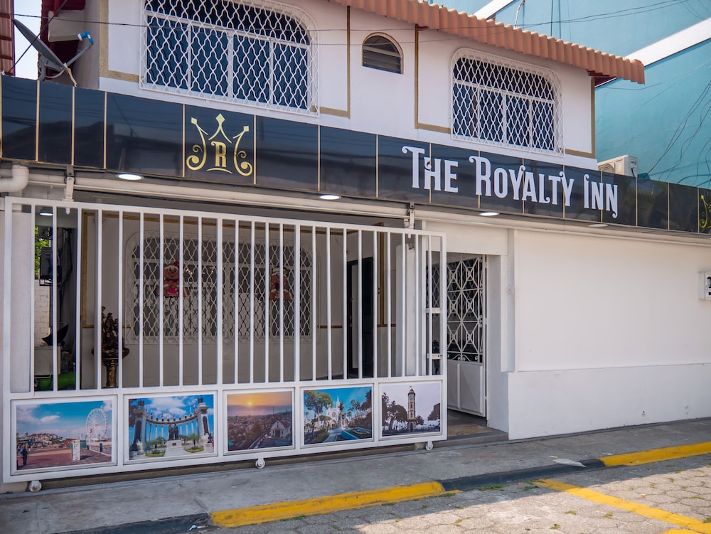 the royalty inn