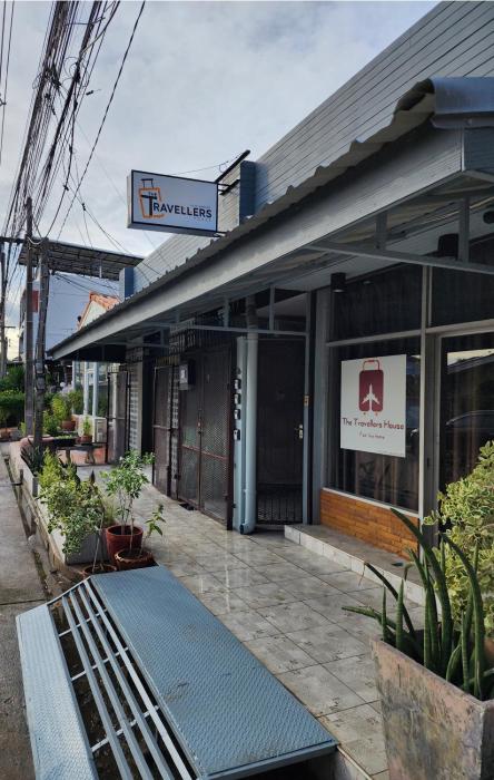 the travellers house pet friendly accommodation
