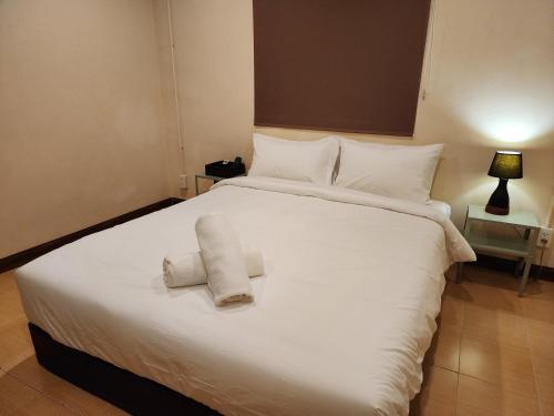 the travellers house pet friendly accommodation