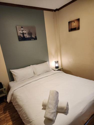 the travellers house pet friendly accommodation