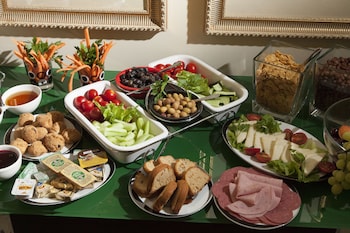 villa pera suite hotel