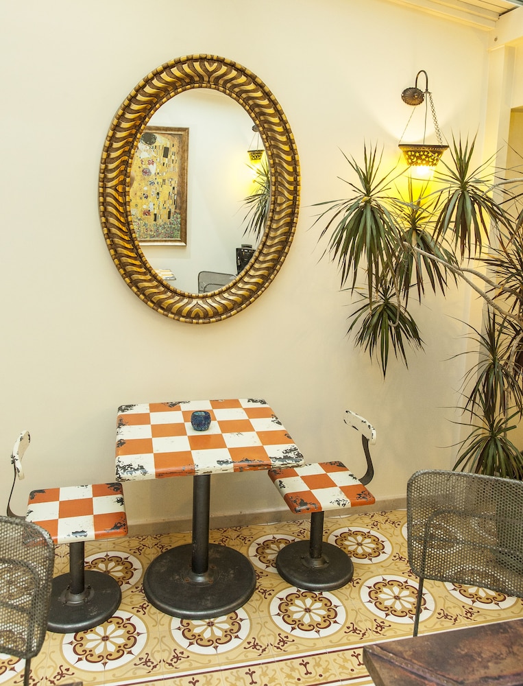 villa pera suite hotel