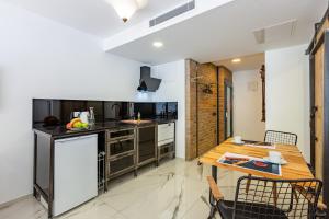 villa pera suite hotel