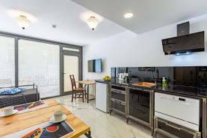 villa pera suite hotel