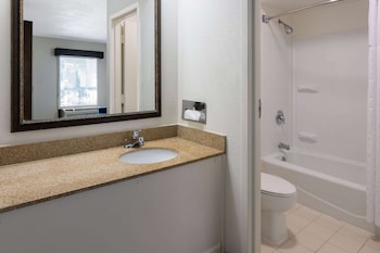 Baymont By Wyndham Camp Lejeune,Near Coastal Carolina Community College,3 star