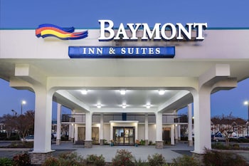Baymont By Wyndham Camp Lejeune,Near Coastal Carolina Community College,3 star