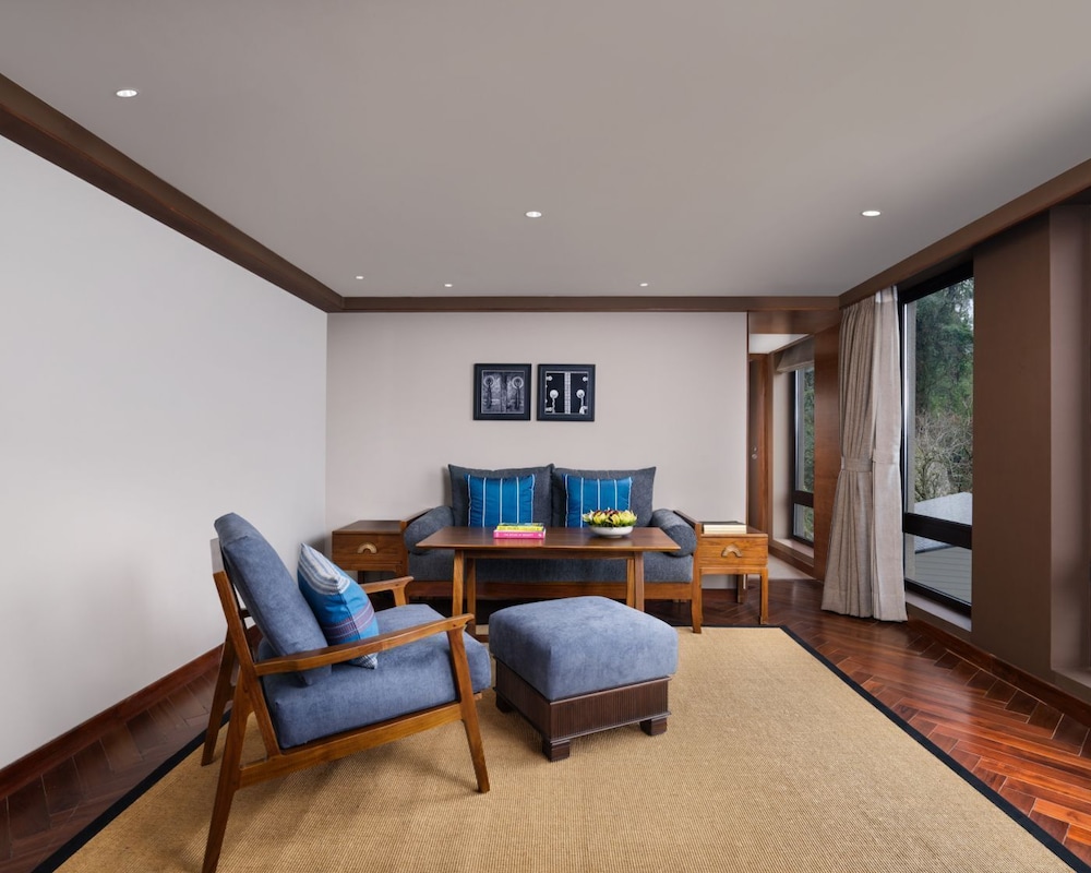 taj guras kutir resort and spa gangtok