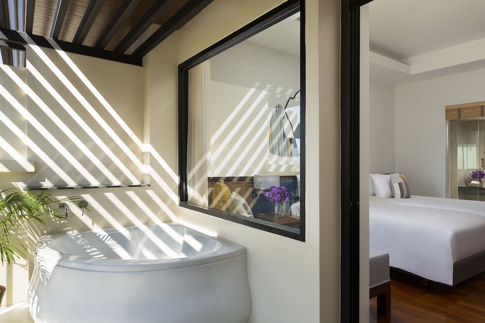 avani ao nang cliff krabi resort