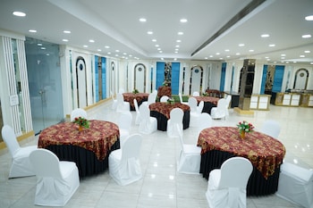 golden hut derabassi