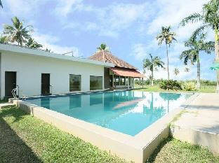 manor backwater resort