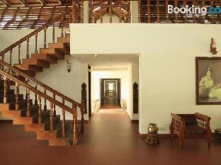 manor backwater resort