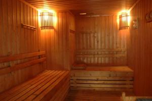 evergreen place siam by uhg