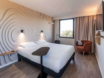 ibis styles cabries aix en provence tgv