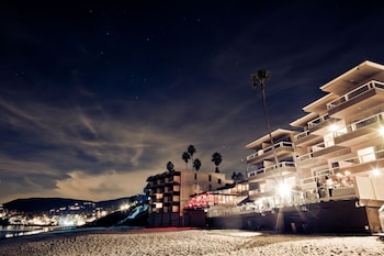 pacific edge hotel