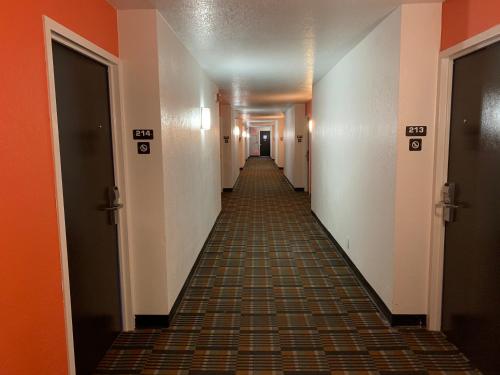 motel 6 lincoln ne airport