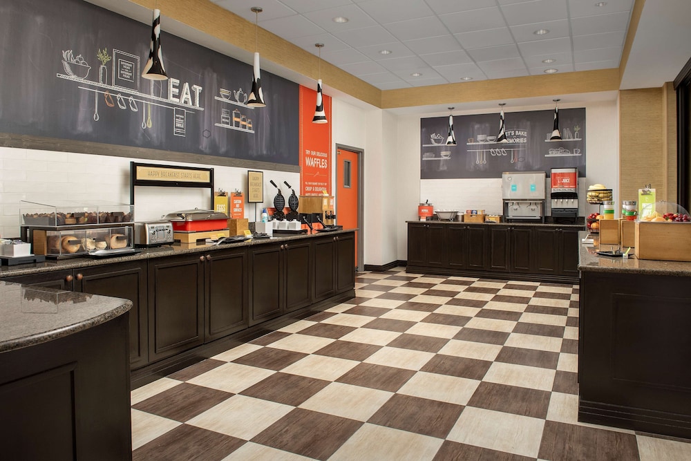 hampton inn and suites lakeland south polk parkway