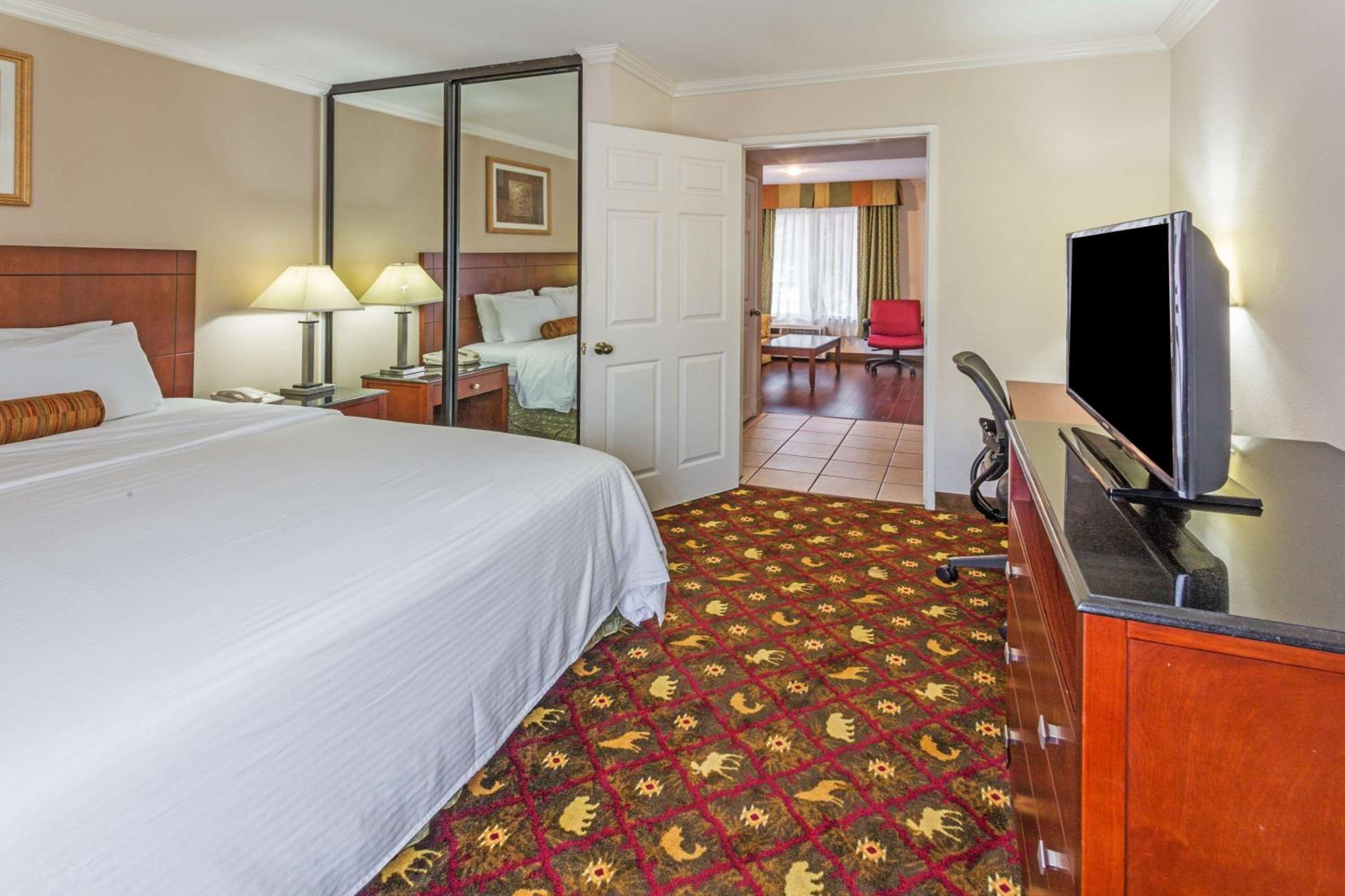 hampton inn and suites lakeland south polk parkway