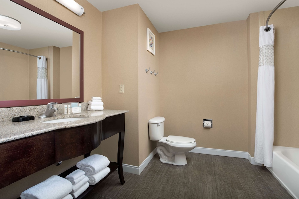 hampton inn and suites lakeland south polk parkway