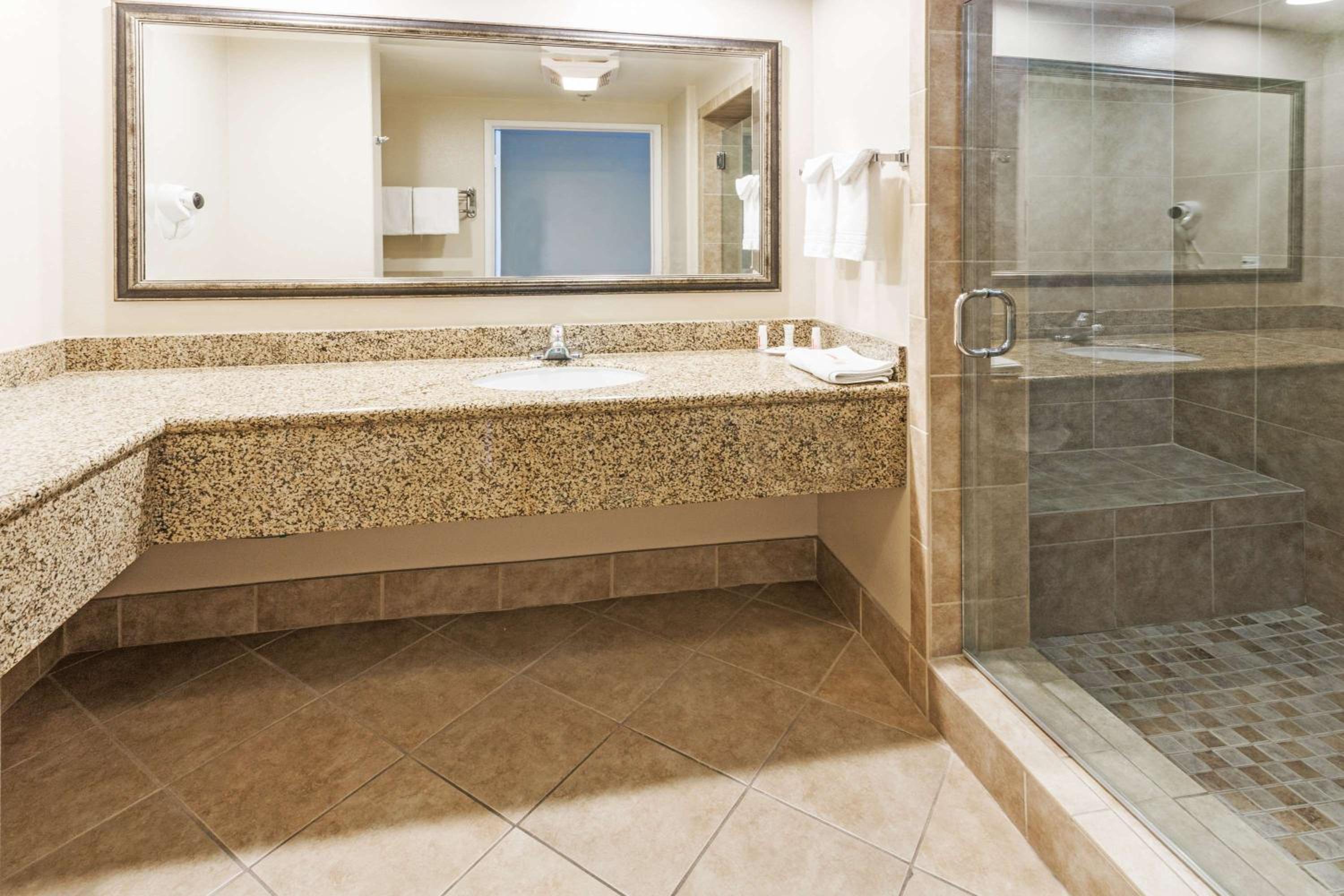 hampton inn and suites lakeland south polk parkway