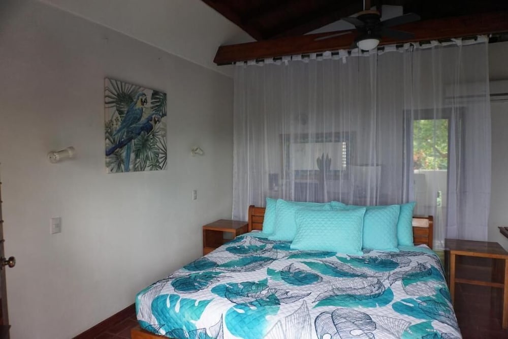 hotel planeta sano