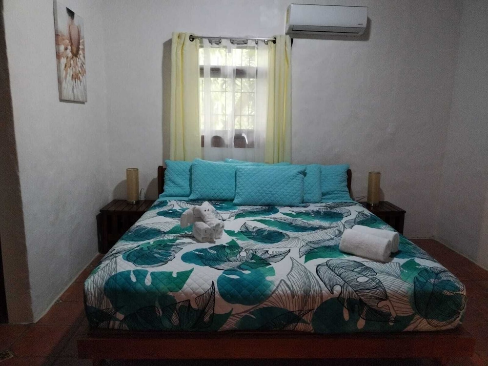 hotel planeta sano