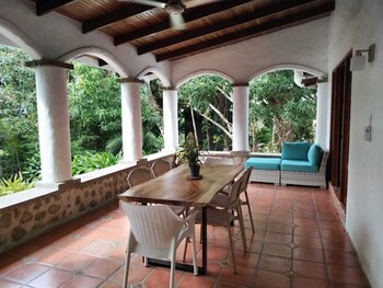 hotel planeta sano