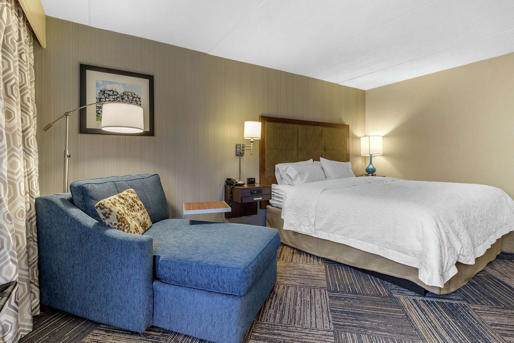 hampton inn green bay downtown