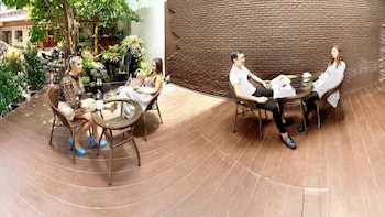 nantra sukhumvit 39 hotel