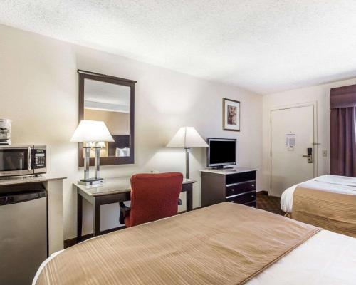 quality inn and suites coliseum
