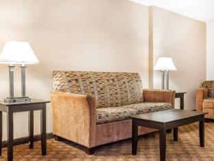 quality inn and suites coliseum