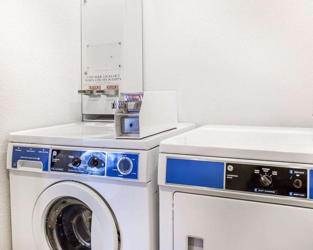 quality inn and suites coliseum