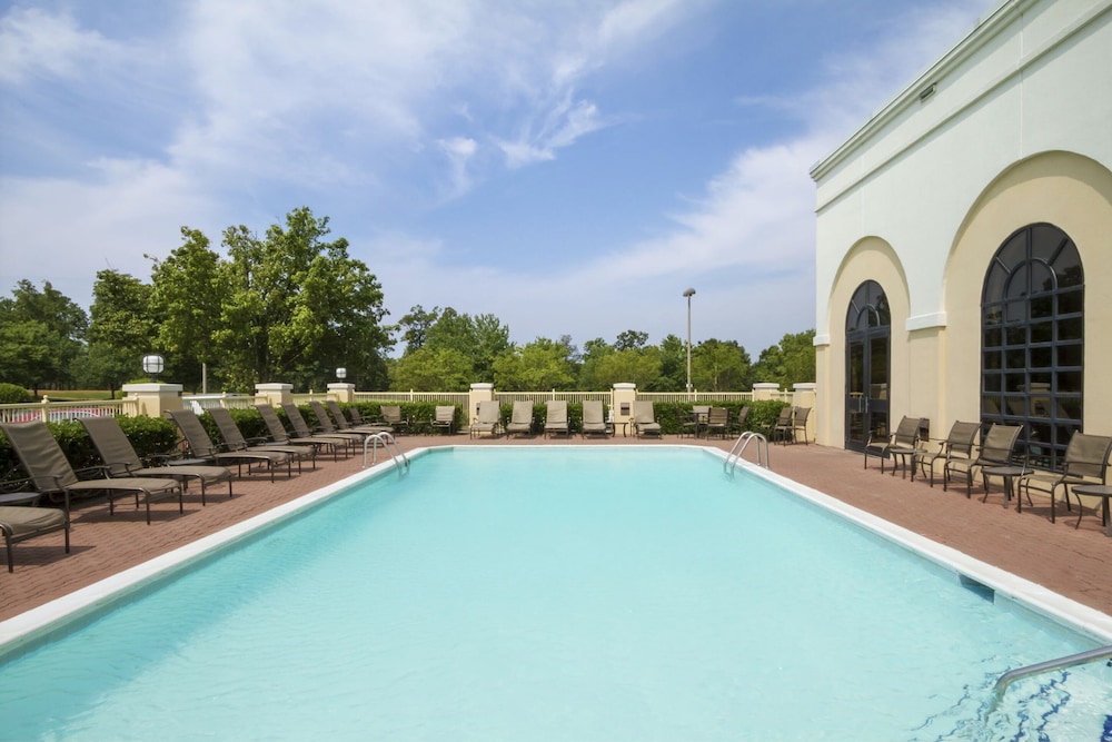 embassy suites greenville golf resort and conference center