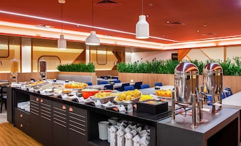 hampton by hilton guarulhos airport