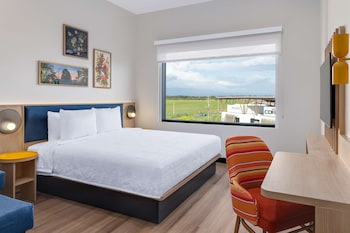 hampton by hilton guanacaste airport