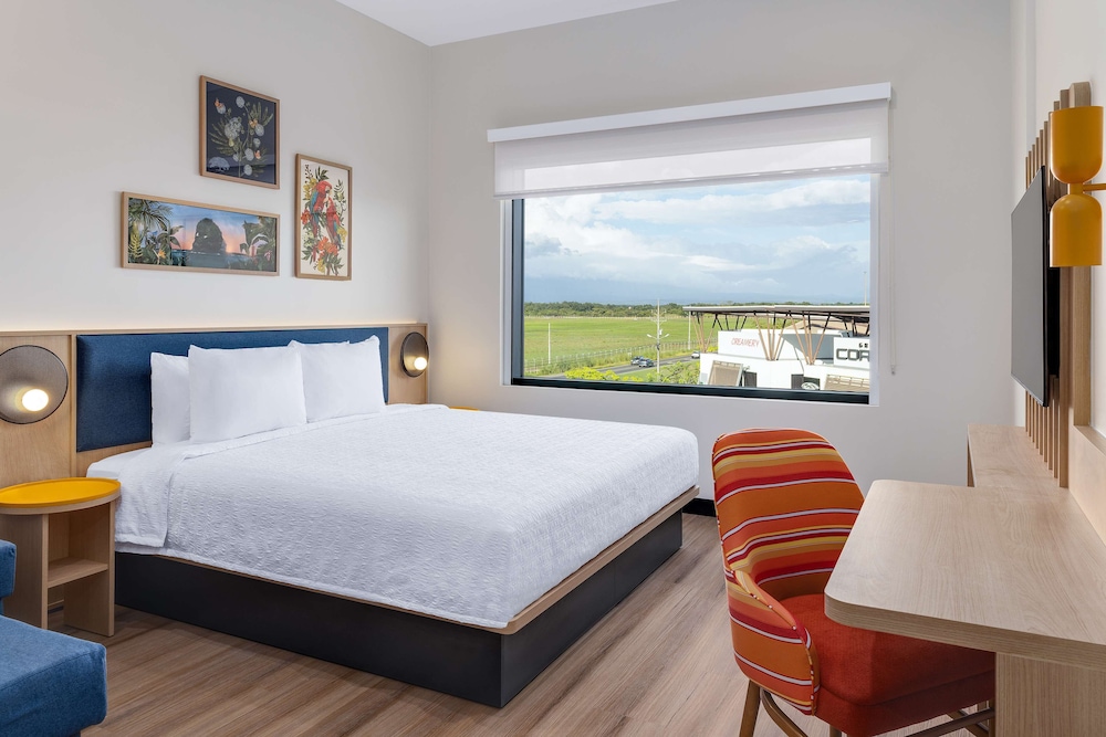 hampton by hilton guanacaste airport